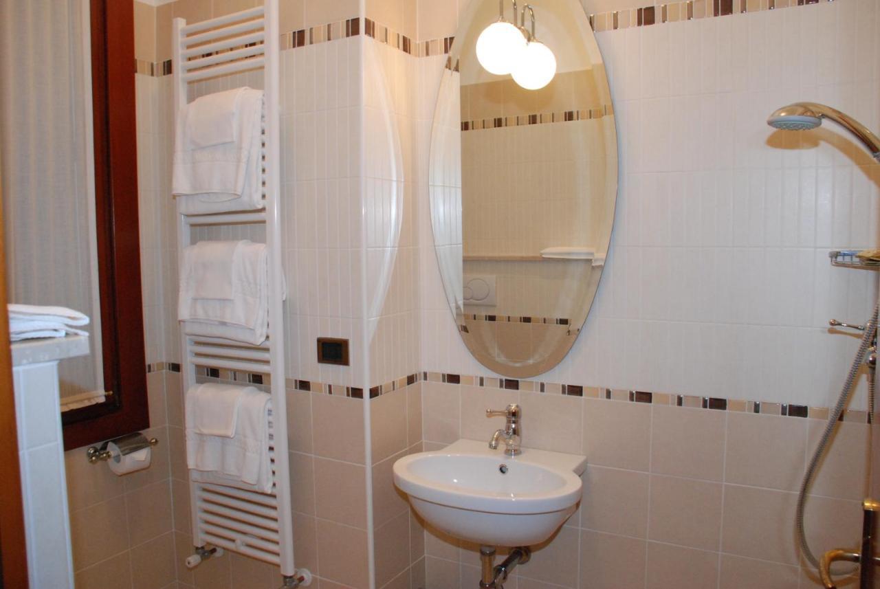 Hotel Vecia Brenta Mira Pokoj fotografie